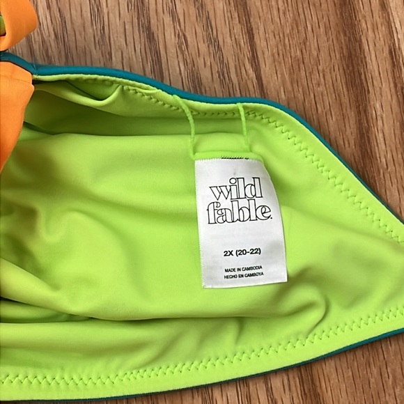 New Reversible Wild Fable Swimsuit Top Neon Green & Blue w/ Neon Orange Straps - Picture 6 of 9